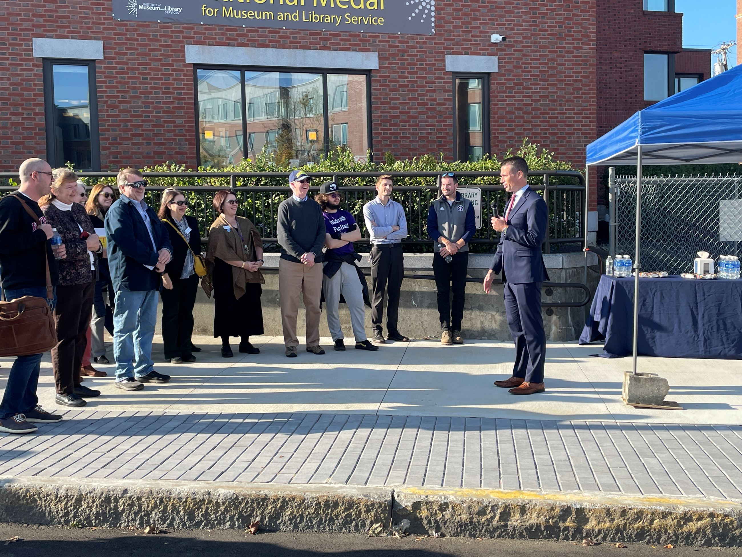 20241018_190645489_iOS