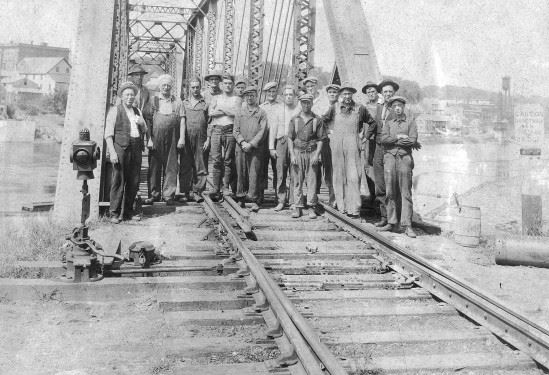 Historic Photos (Late 1800 to early to mid 1900) (57)